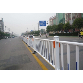 岳阳市市政道路护栏工程